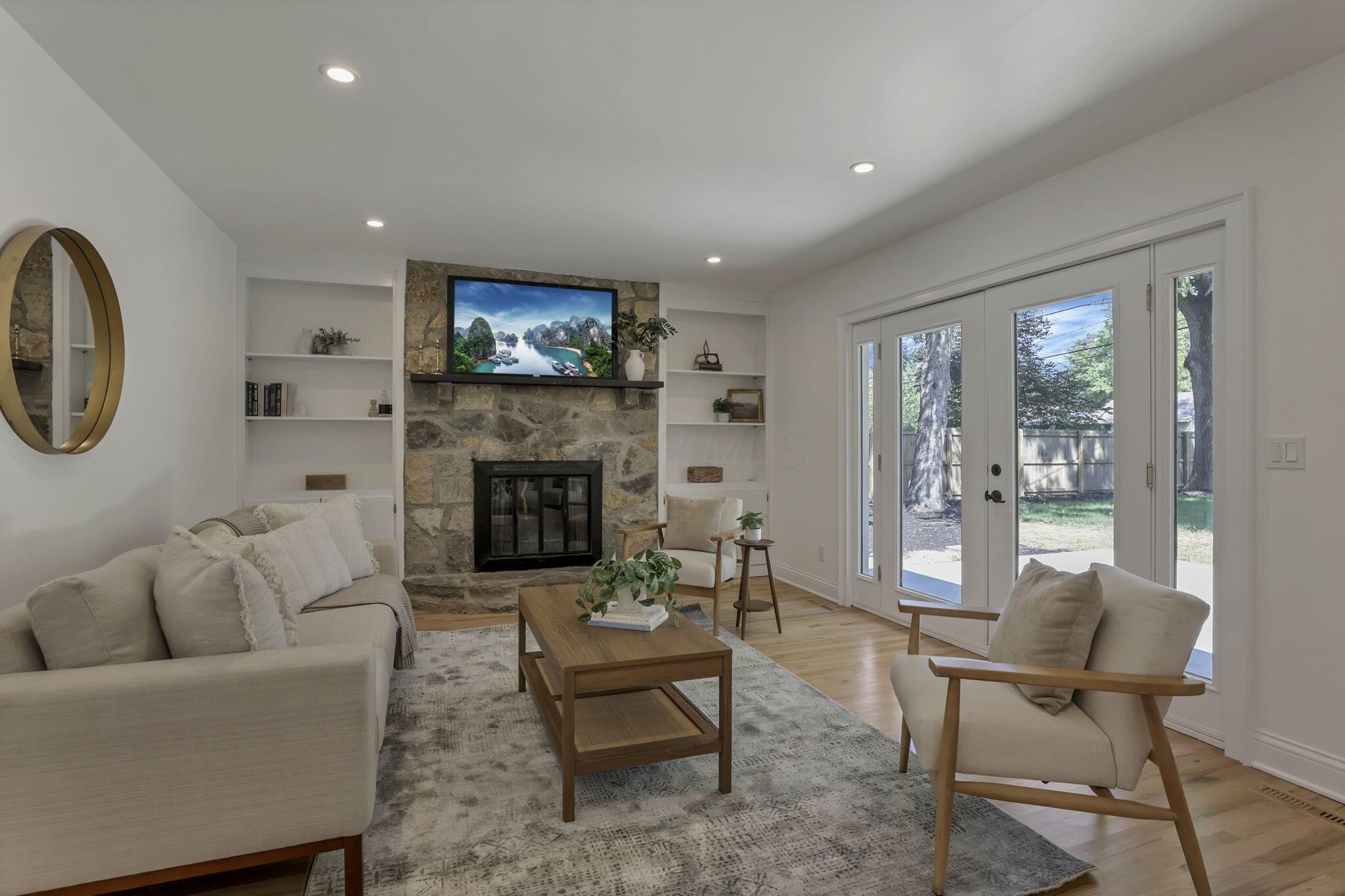 Columbus, Ohio 43220, United States, 4 Bedrooms Bedrooms, ,3 BathroomsBathrooms,Residential,Active,181106