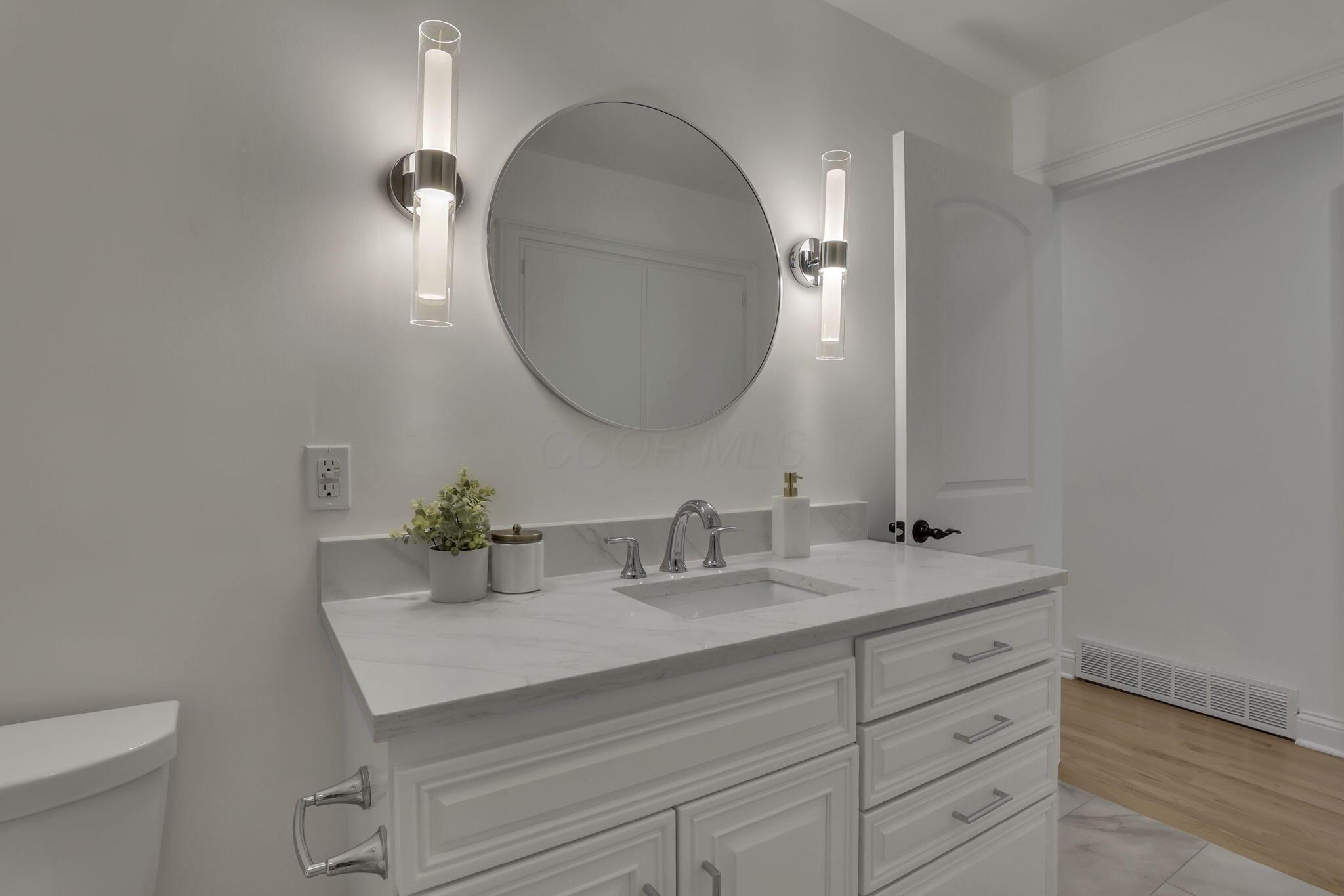 Columbus, Ohio 43220, United States, 4 Bedrooms Bedrooms, ,3 BathroomsBathrooms,Residential,Active,181106