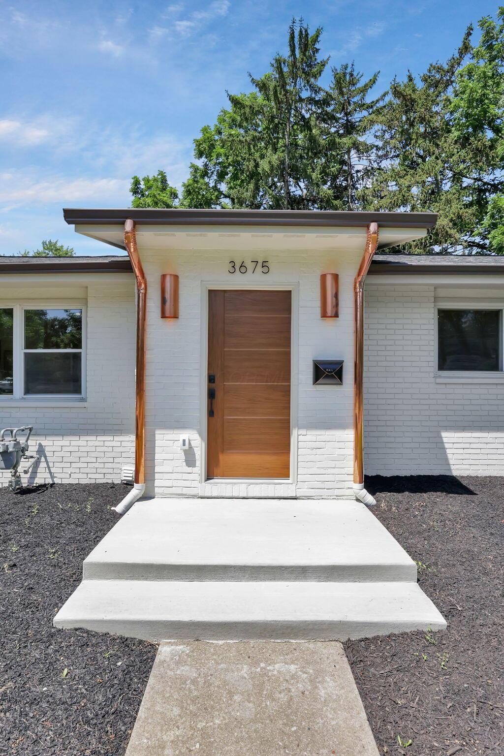 Columbus, Ohio 43220, United States, 4 Bedrooms Bedrooms, ,3 BathroomsBathrooms,Residential,Active,181106