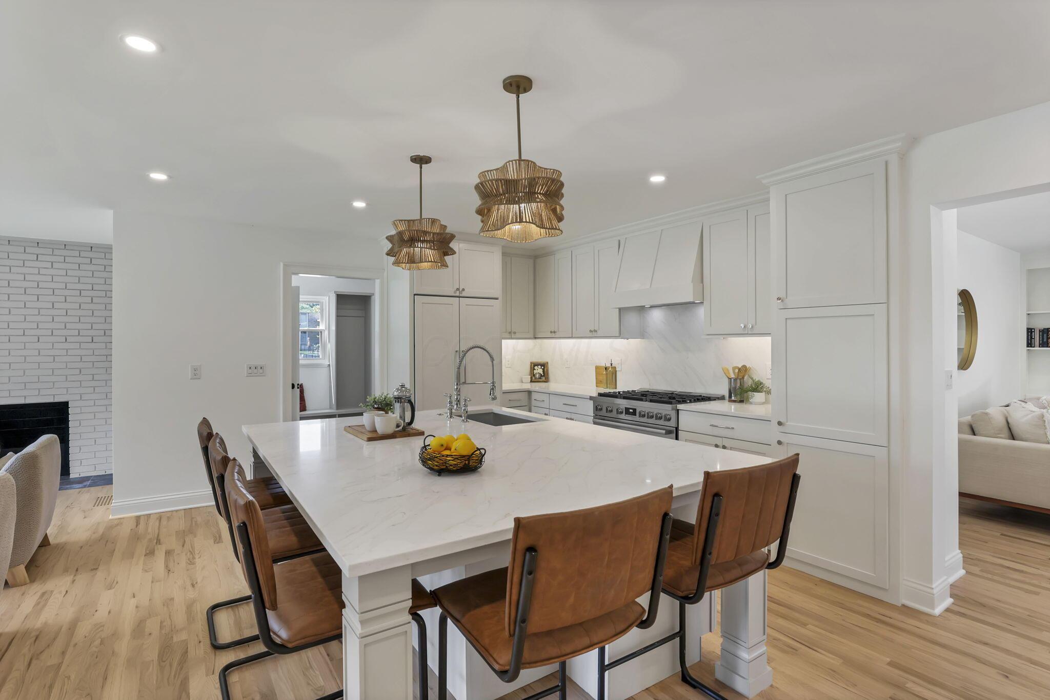 Columbus, Ohio 43220, United States, 4 Bedrooms Bedrooms, ,3 BathroomsBathrooms,Residential,Active,181106