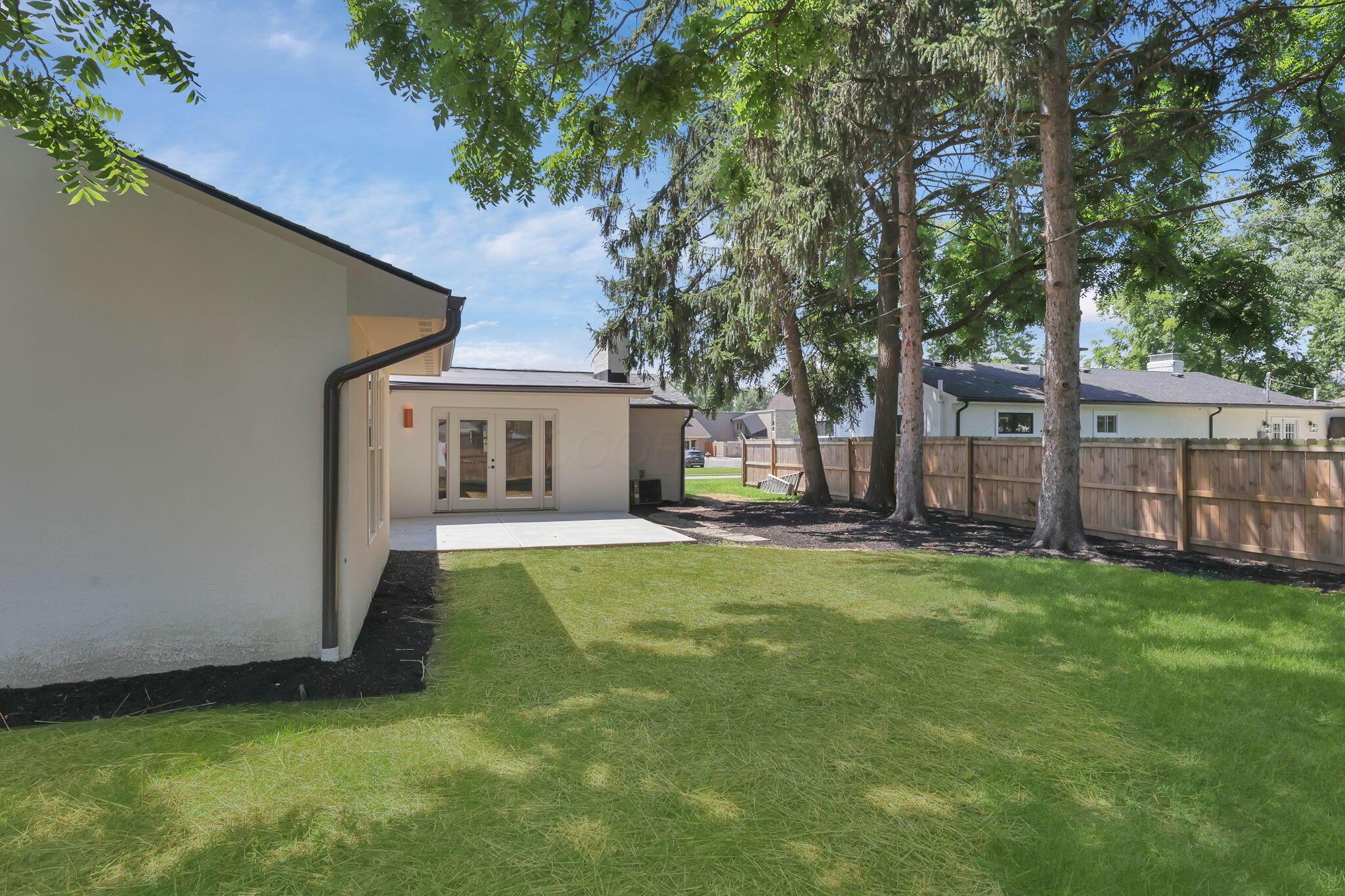 Columbus, Ohio 43220, United States, 4 Bedrooms Bedrooms, ,3 BathroomsBathrooms,Residential,Active,181106