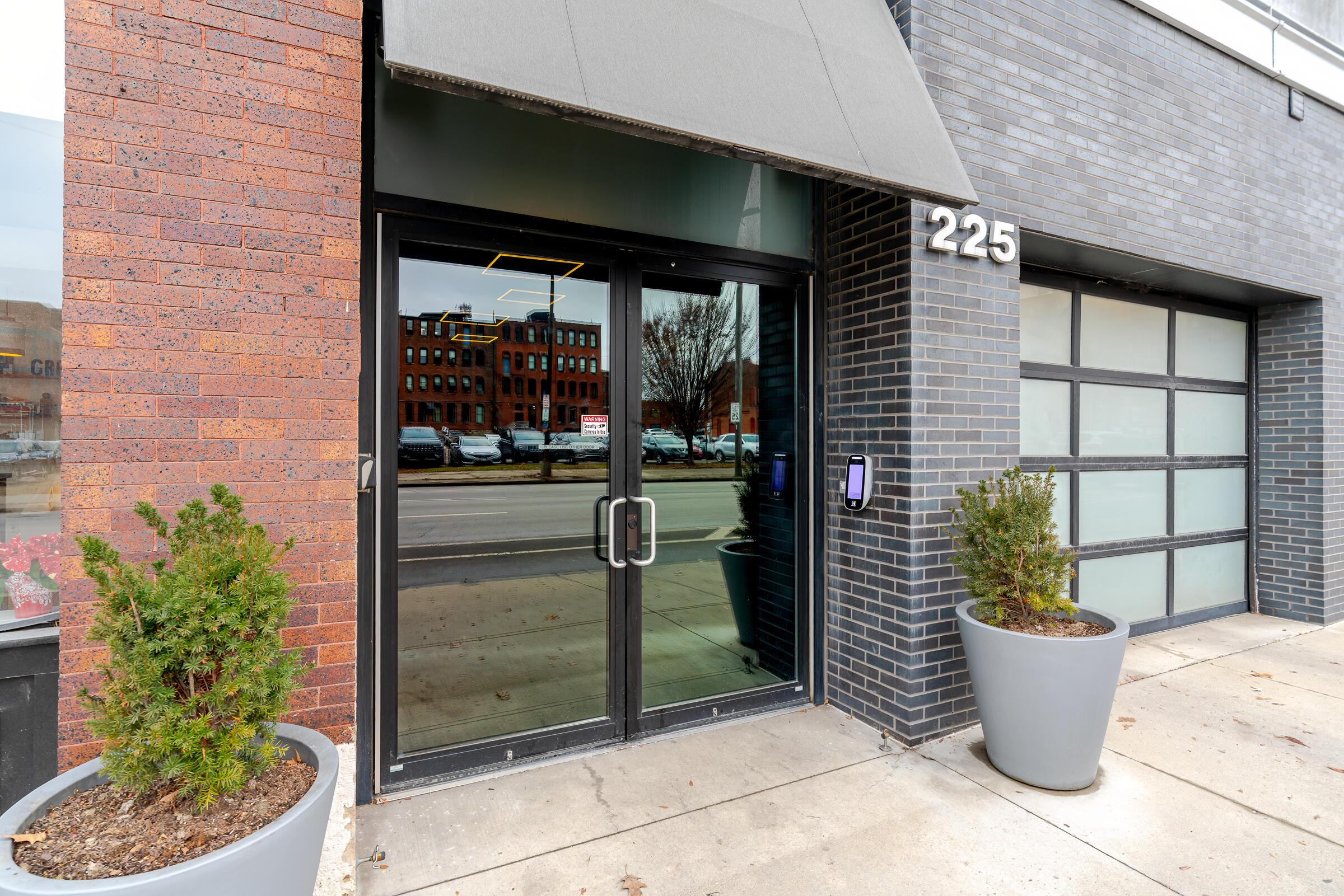 225 N 4th Street # 303