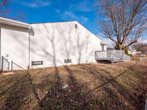 Tiny photo for 5364 Stock Road, Columbus, OH 43229 (MLS # 226000828)