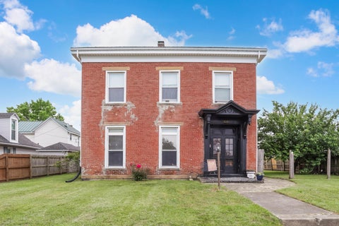 Photo of 124 N Scioto Street, Circleville, OH 43113 (MLS # 226021900)