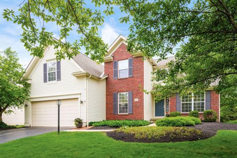 Photo of 6641 Wisteria Circle, Dublin, OH 43016 (MLS # 226016823)