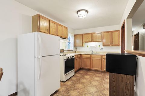 Tiny photo for 206 Summit Road, Thornville, OH 43076 (MLS # 226000568)