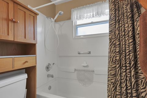 Tiny photo for 206 Summit Road, Thornville, OH 43076 (MLS # 226000568)