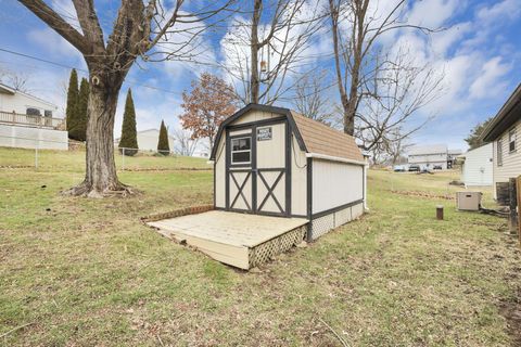 Tiny photo for 206 Summit Road, Thornville, OH 43076 (MLS # 226000568)