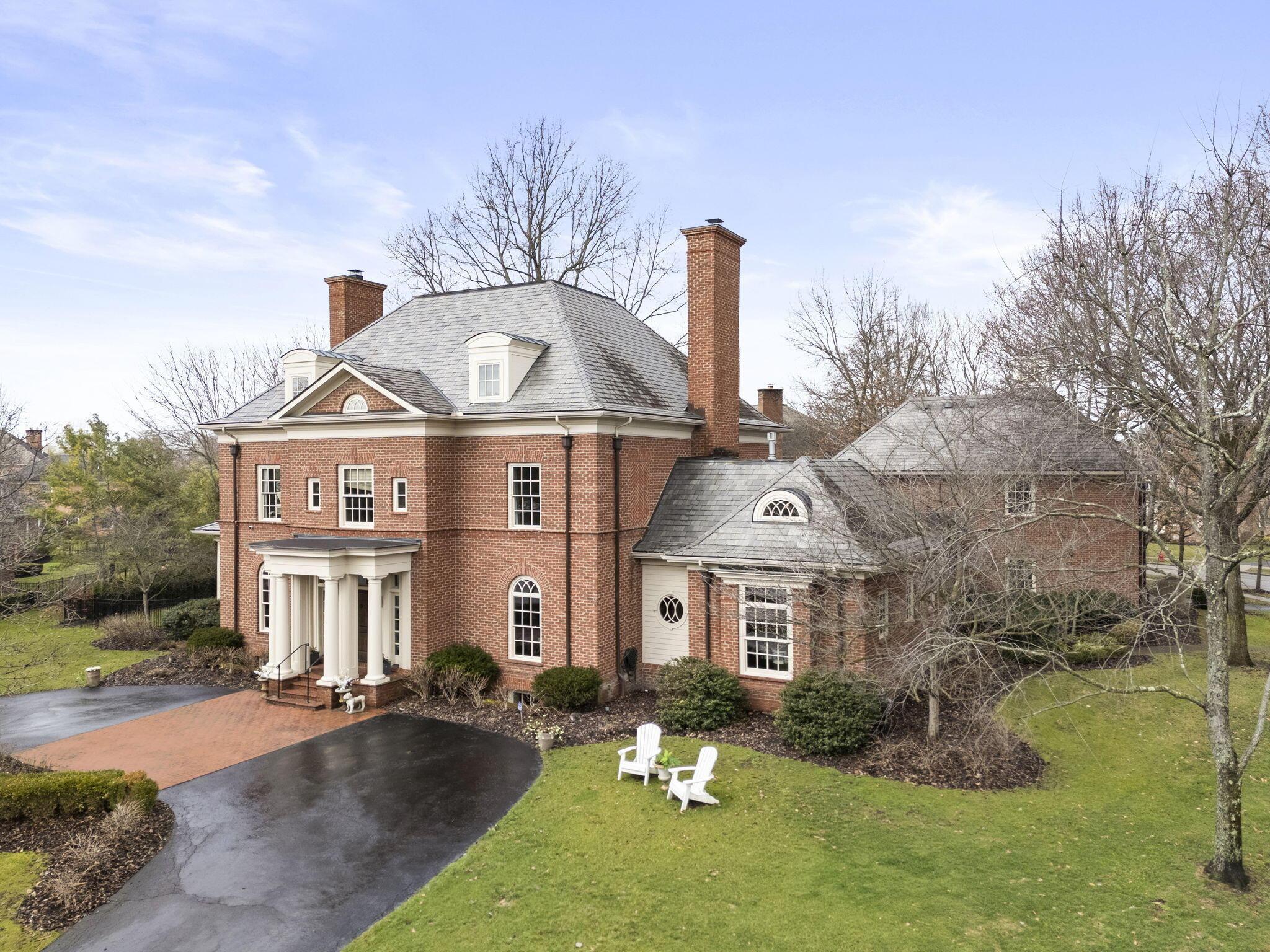 7286 Lambton Green N