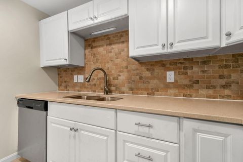 Tiny photo for 1496 Mariner Drive, Reynoldsburg, OH 43068 (MLS # 225037422)