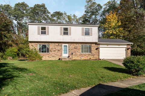 Photo of 1084 Northfield Place S, Reynoldsburg, OH 43068 (MLS # 225039873)