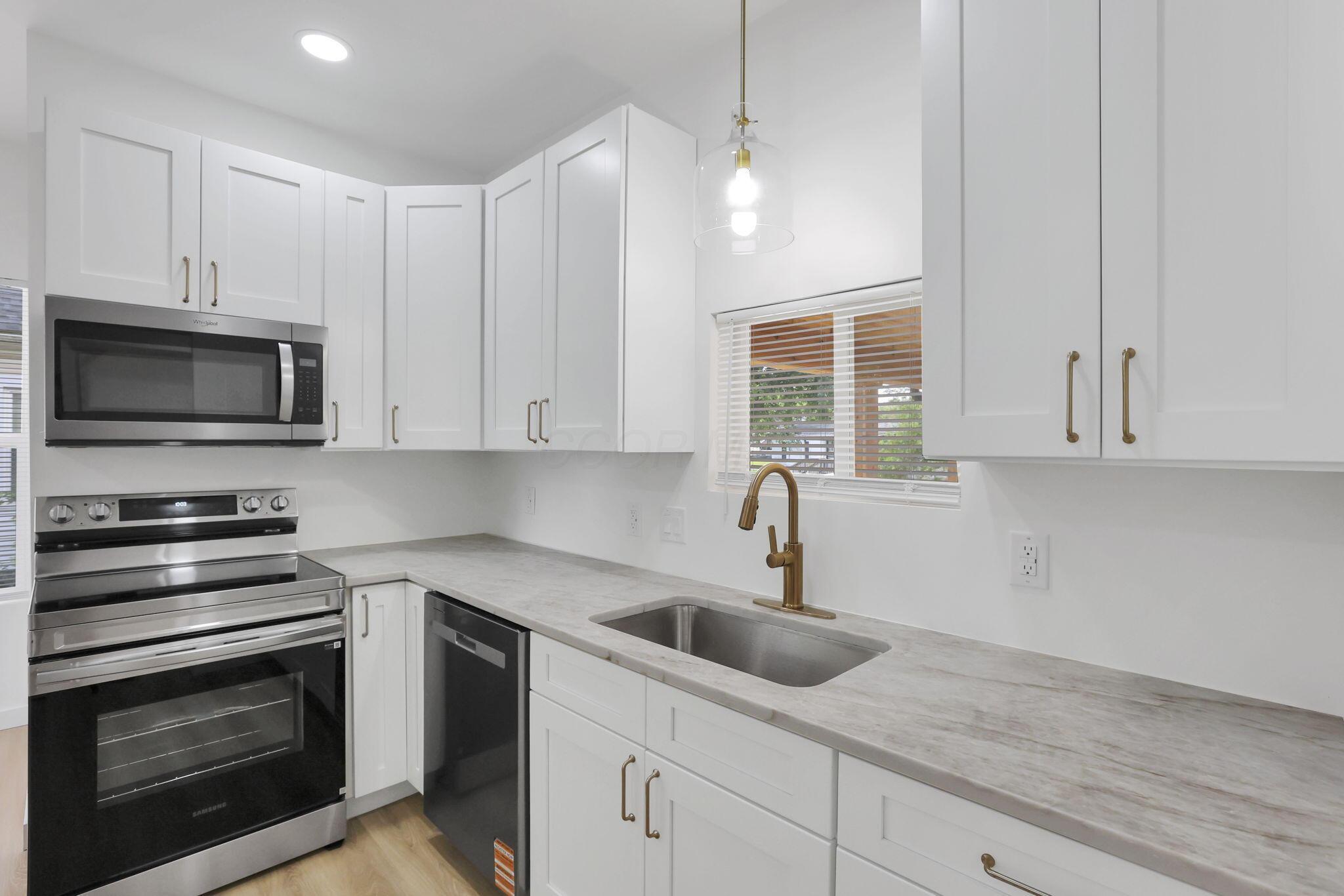 672 Silver Street, Marion, Ohio image 17
