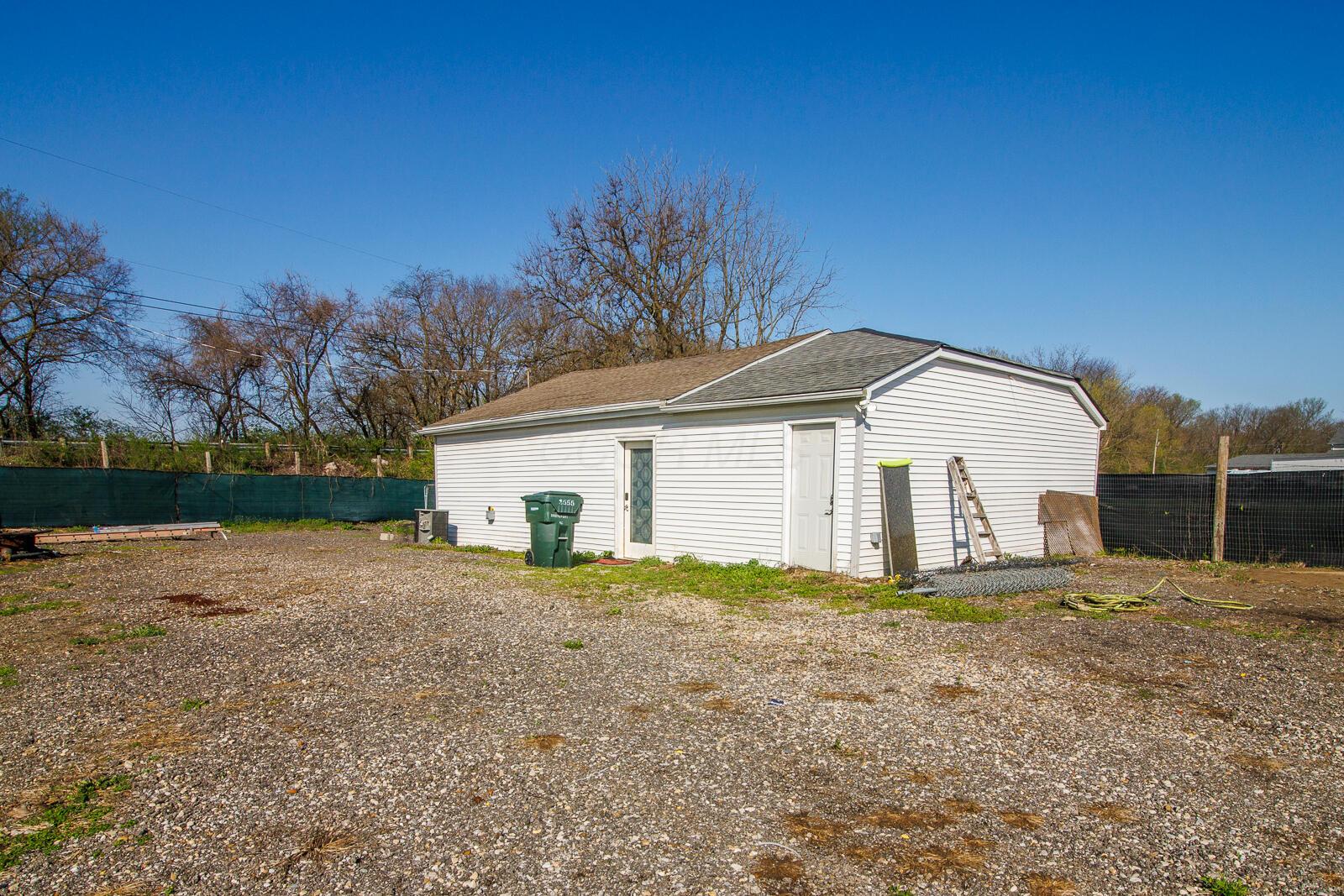 3551 Groveport East Road, Columbus, Ohio image 41