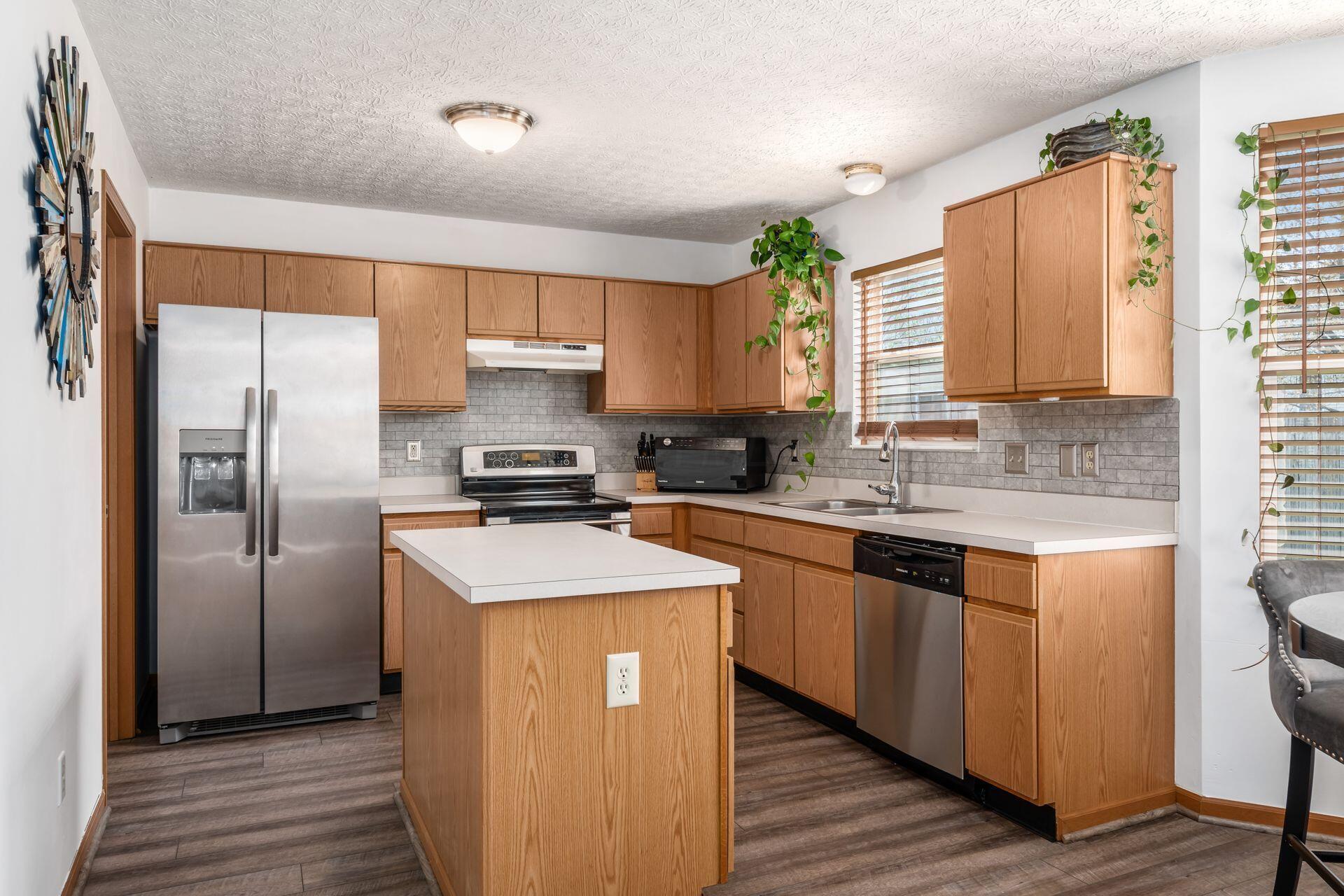 4947 Fancyfree Lane, Columbus, Ohio image 12