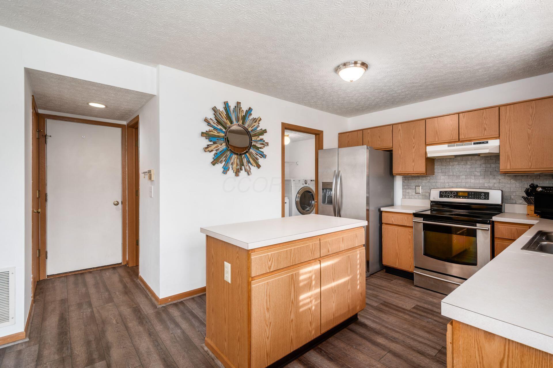 4947 Fancyfree Lane, Columbus, Ohio image 13
