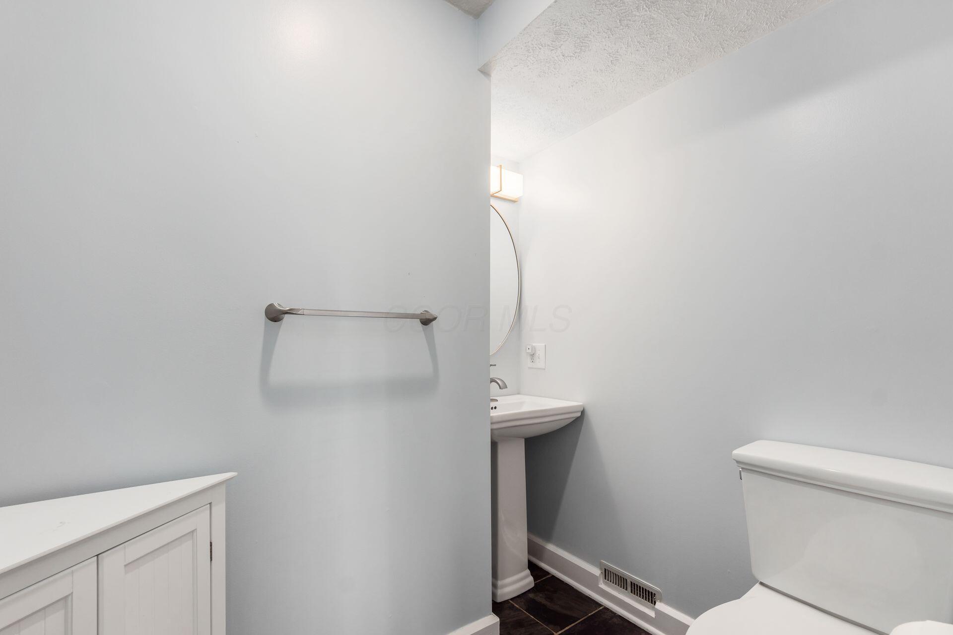 229 S Huron Avenue, Columbus, Ohio image 18