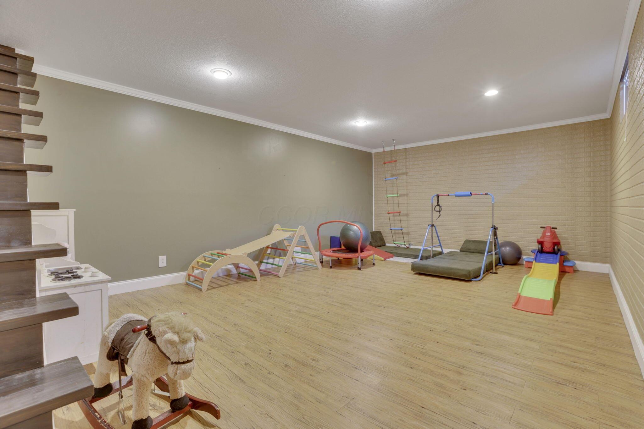 9565 Rainrock Road, Newark, Ohio image 44