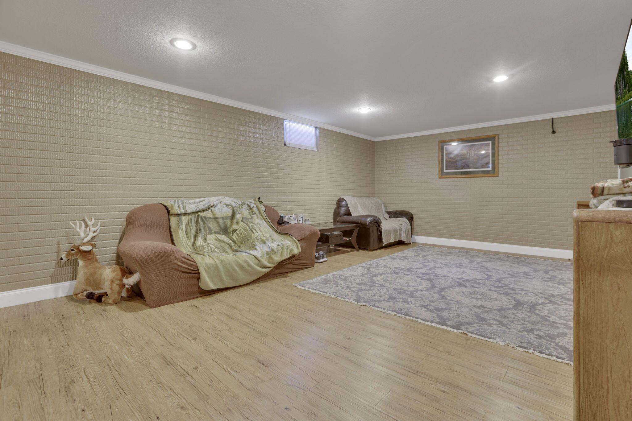 9565 Rainrock Road, Newark, Ohio image 46