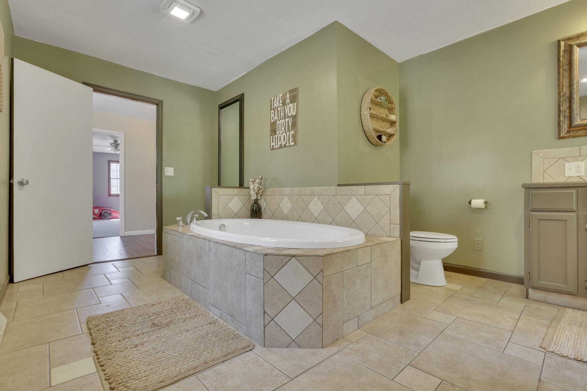 9565 Rainrock Road, Newark, Ohio image 39