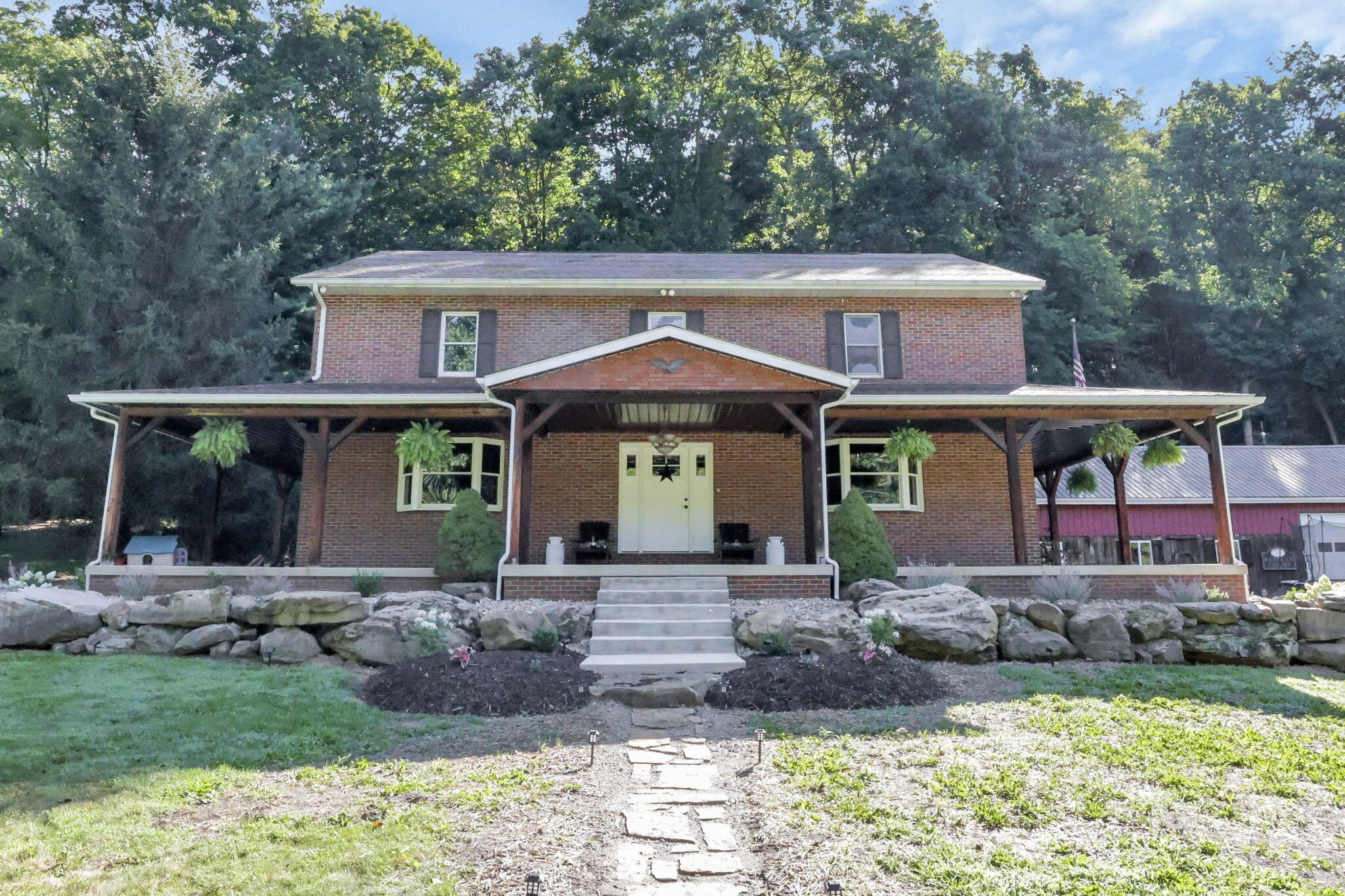 9565 Rainrock Road, Newark, Ohio image 3