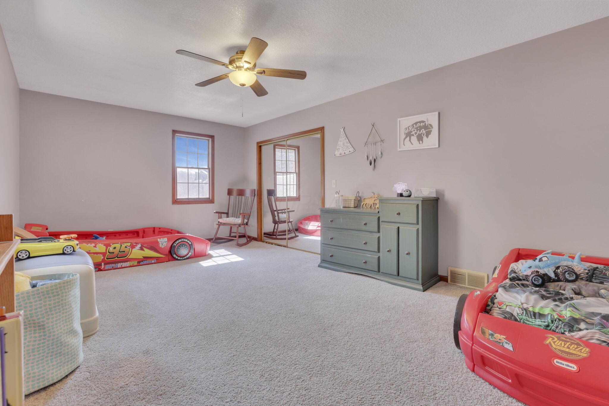 9565 Rainrock Road, Newark, Ohio image 36