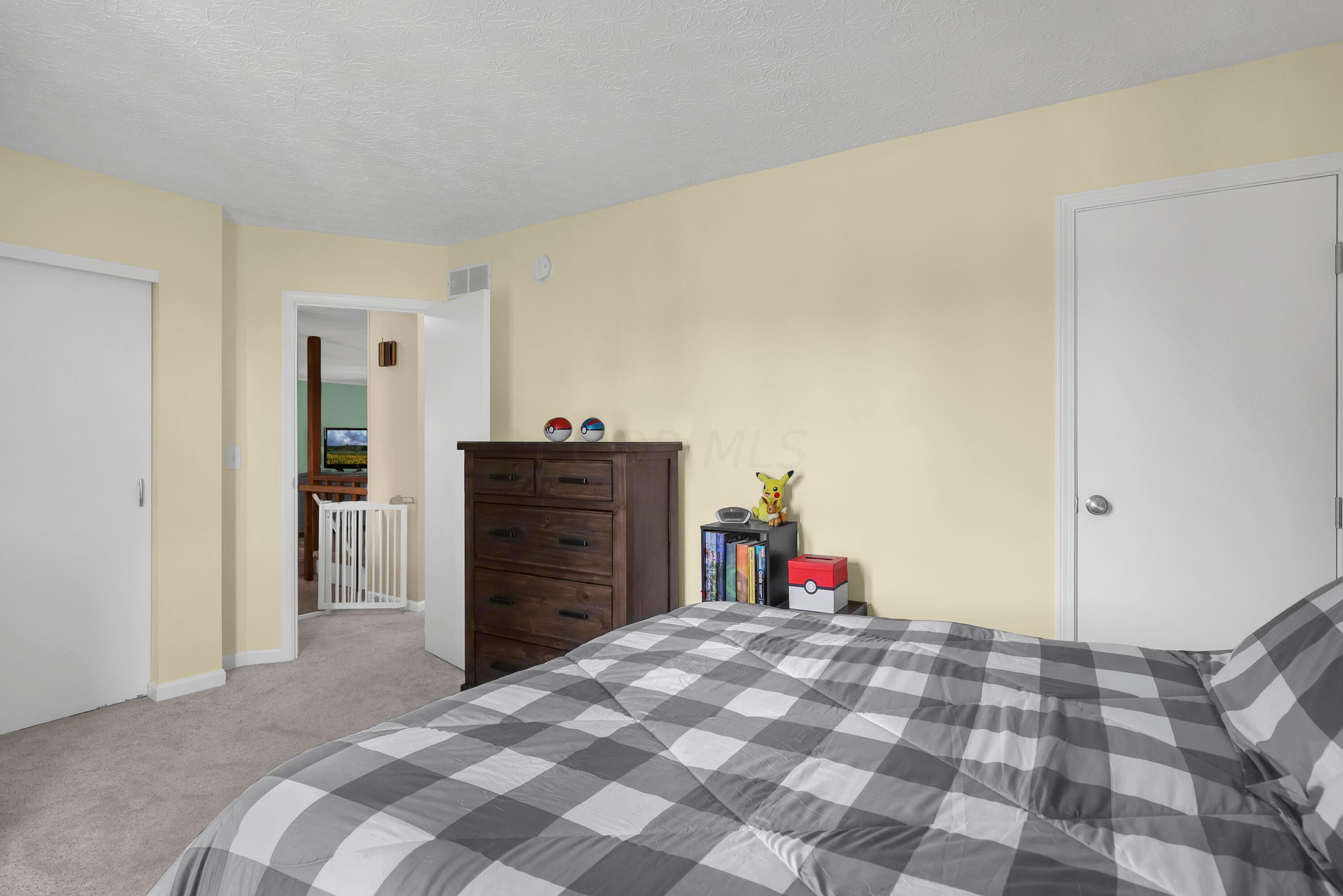 1060 S Watkins Road, Alexandria, Ohio image 20