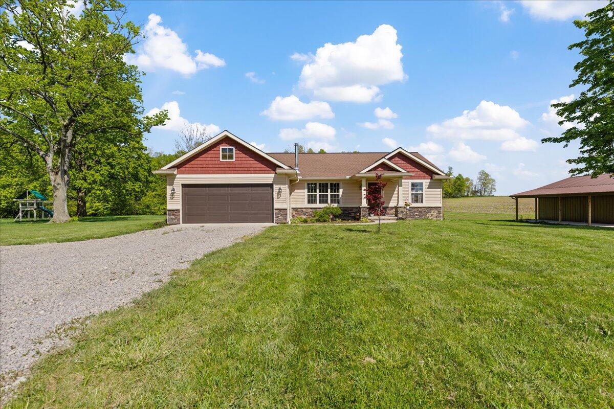 11700 Tucker Road, Mount Vernon, Ohio image 1