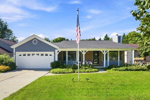 Photo of 433 Senate Avenue, Delaware, OH 43015 (MLS # 226032351)