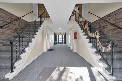 Tiny photo for 652 Olde Towne Avenue 9-652 G #9-652 G, Columbus, OH 43214 (MLS # 225035634)
