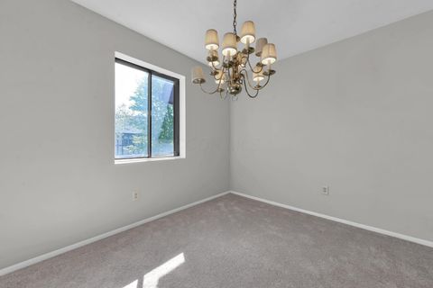 Tiny photo for 652 Olde Towne Avenue 9-652 G #9-652 G, Columbus, OH 43214 (MLS # 225035634)