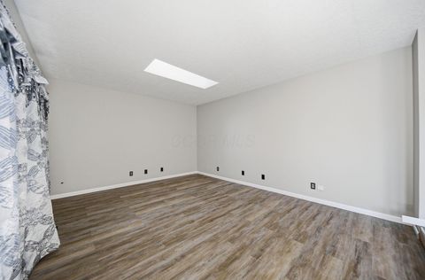 Tiny photo for 5562 Oldwynne Road, Hilliard, OH 43026 (MLS # 225045256)