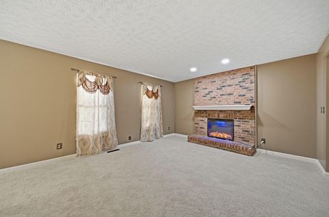 Tiny photo for 5562 Oldwynne Road, Hilliard, OH 43026 (MLS # 225045256)