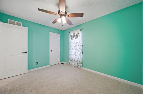 Tiny photo for 5562 Oldwynne Road, Hilliard, OH 43026 (MLS # 225045256)