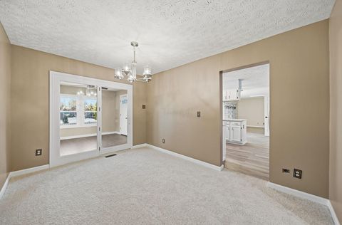 Tiny photo for 5562 Oldwynne Road, Hilliard, OH 43026 (MLS # 225045256)