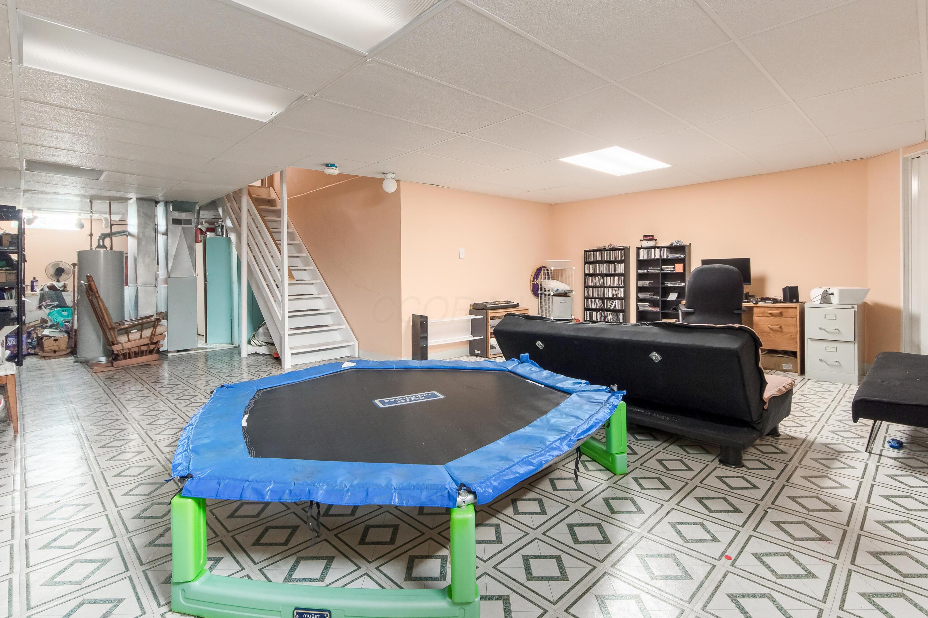 4516 Harston Avenue, Columbus, Ohio image 17