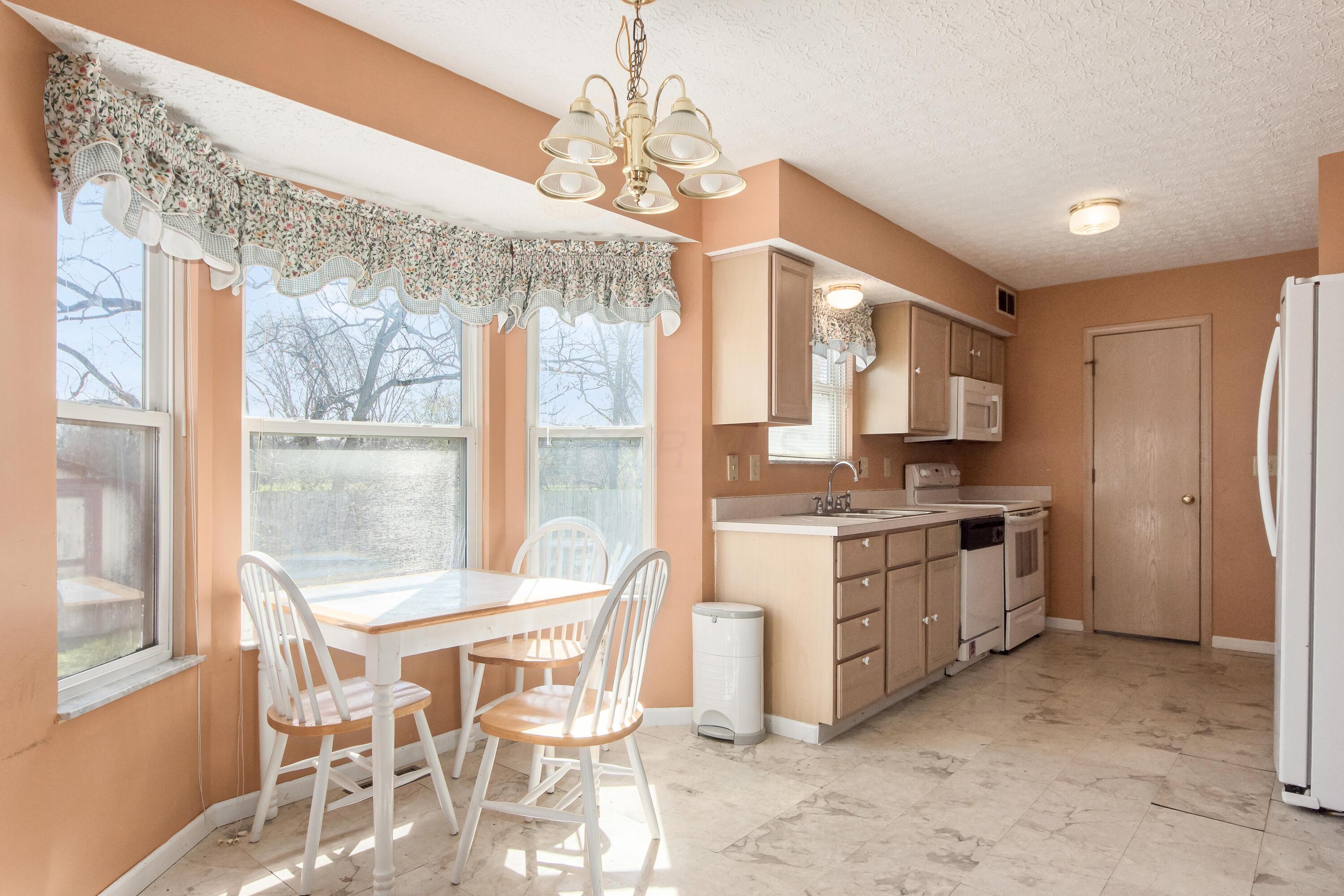 4516 Harston Avenue, Columbus, Ohio image 5