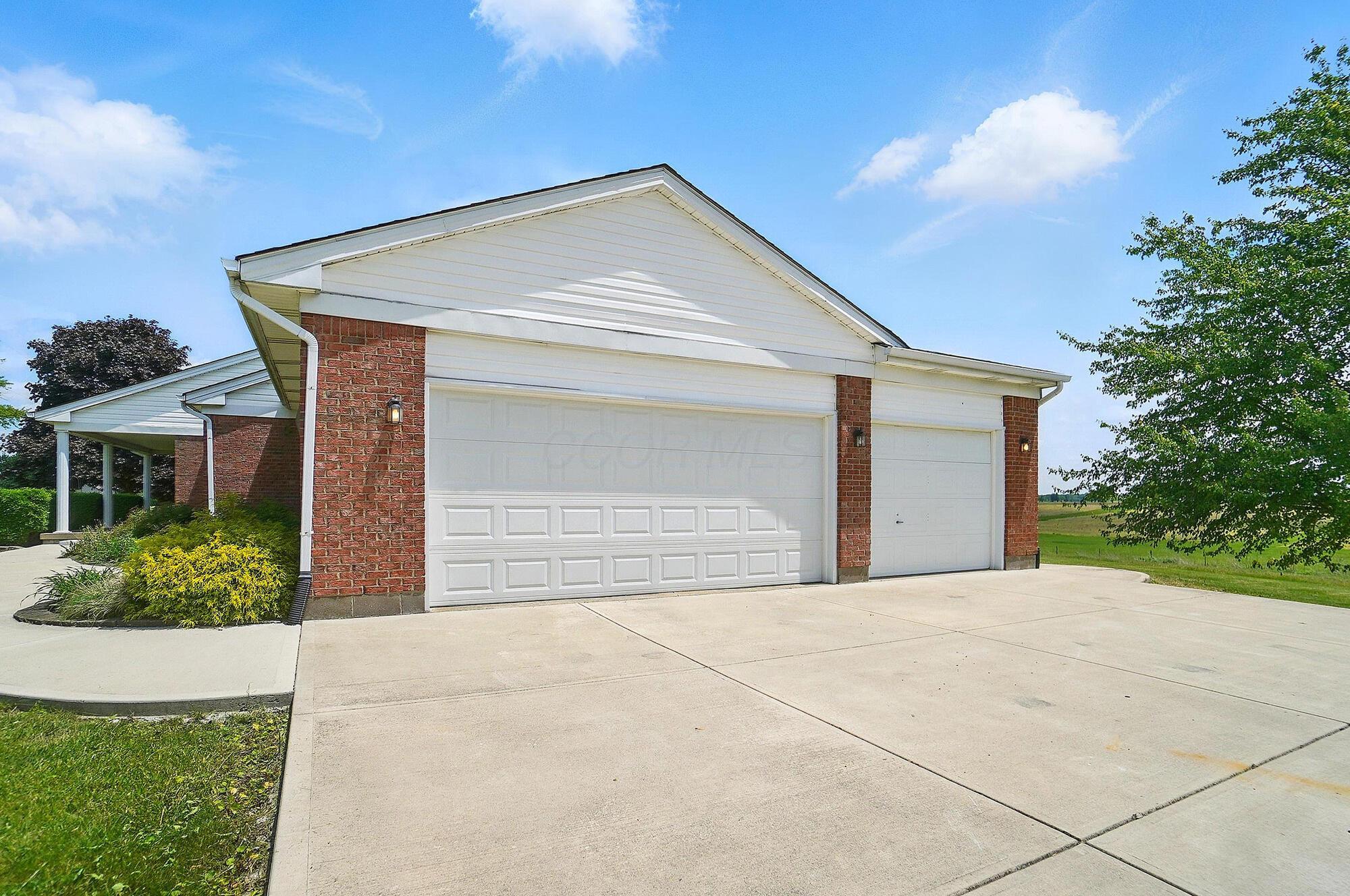 5001 S Charleston Clifton Road, South Charleston, Ohio image 32