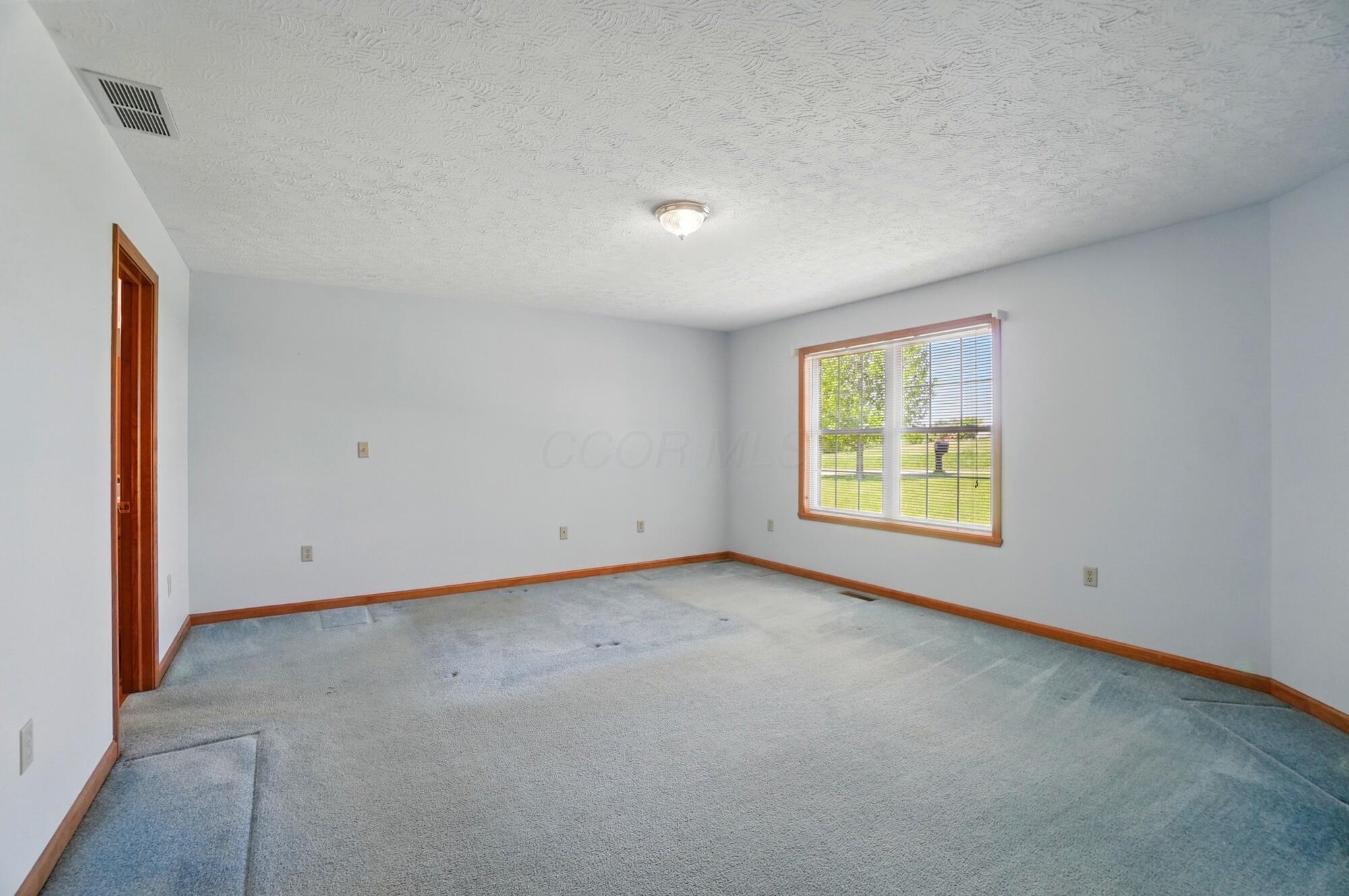 5001 S Charleston Clifton Road, South Charleston, Ohio image 15