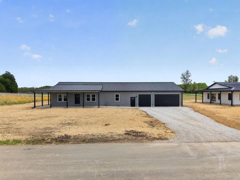 Photo of 797 Bender Avenue, Galion, OH 44833 (MLS # 226017361)