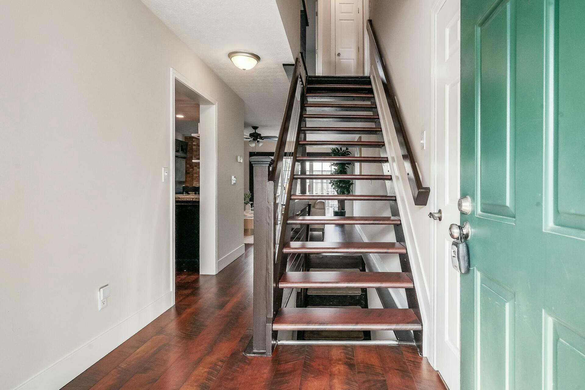 5712 Apricot Lane #96E, Hilliard, Ohio image 2