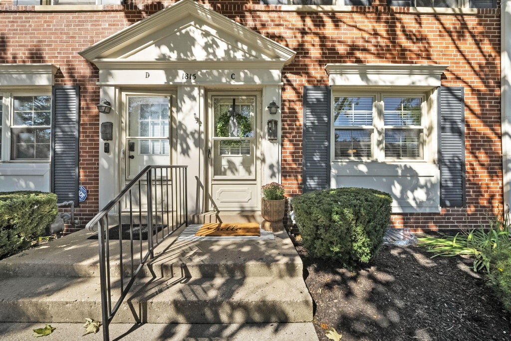 Photo of 1815 Kings Court 69 #69, Columbus, OH 43212 (MLS # 226037289)