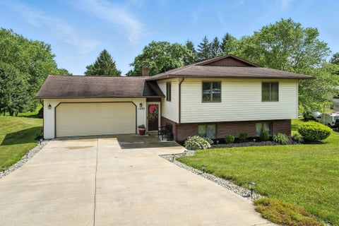 Photo for 1409 Hillbrook Drive NE