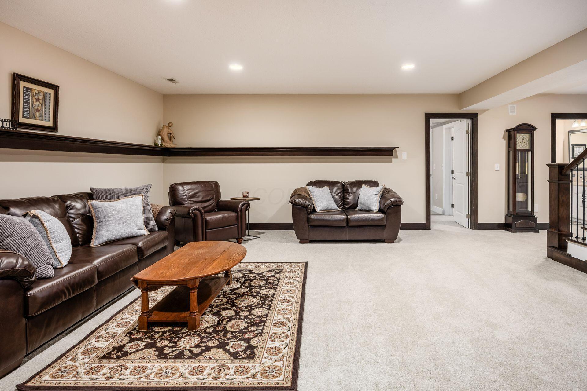 7908 Coldwater Drive, Powell, Ohio image 44