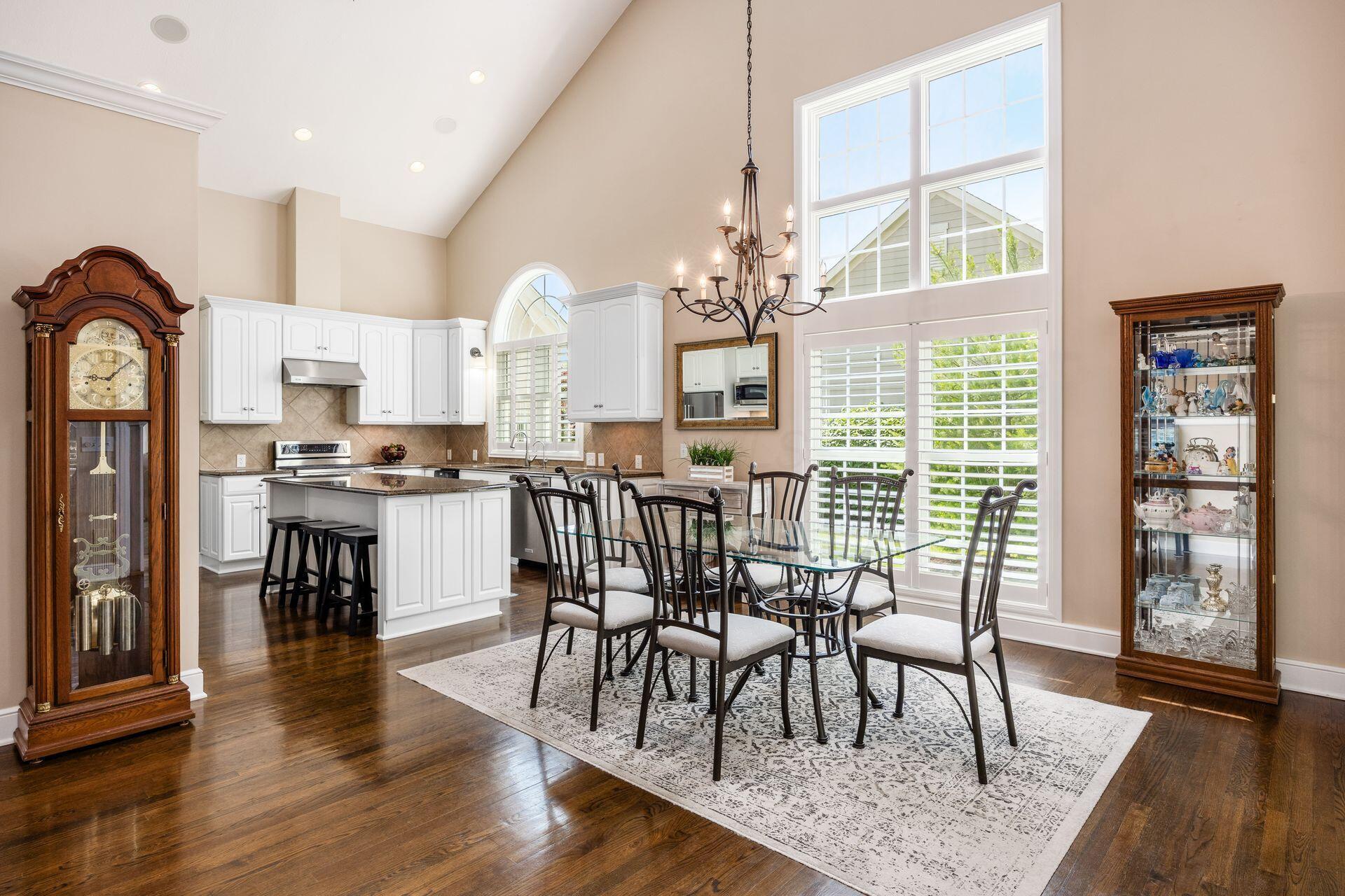 7908 Coldwater Drive, Powell, Ohio image 14