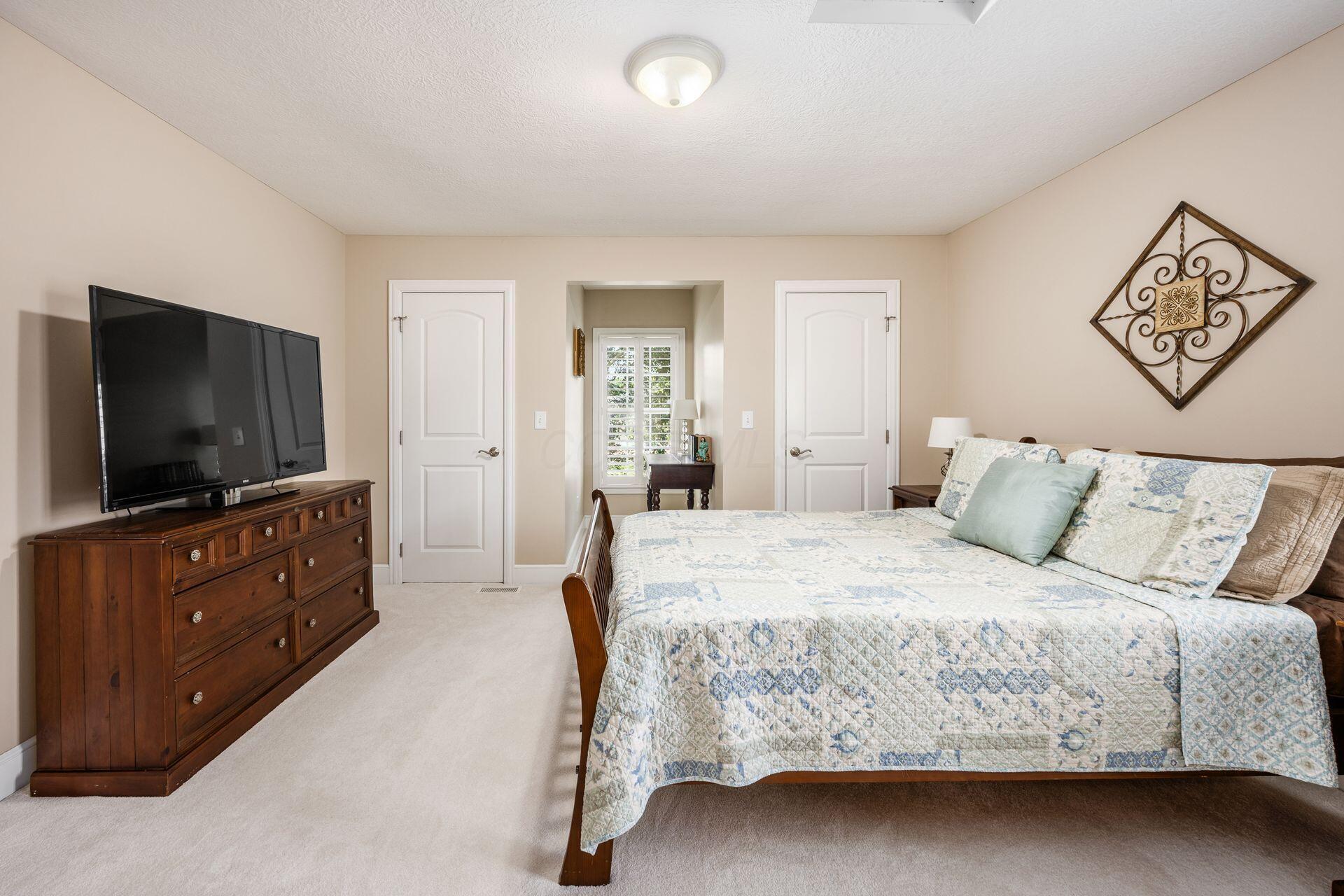 7908 Coldwater Drive, Powell, Ohio image 39