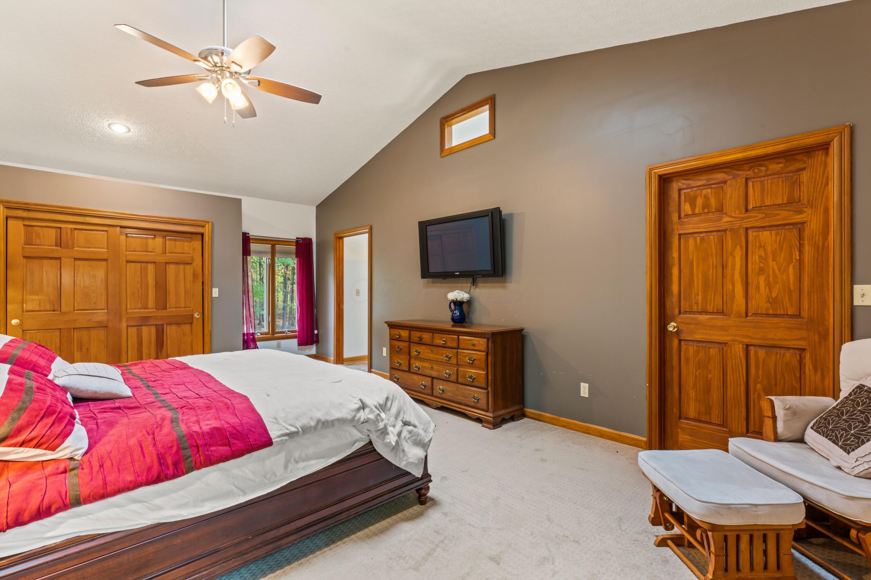 9692 Refugee Road, Pataskala, Ohio image 31