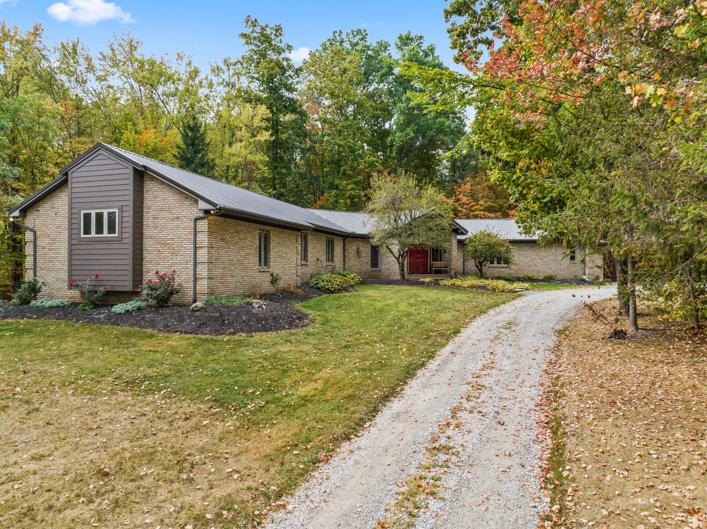 9692 Refugee Road, Pataskala, Ohio image 6