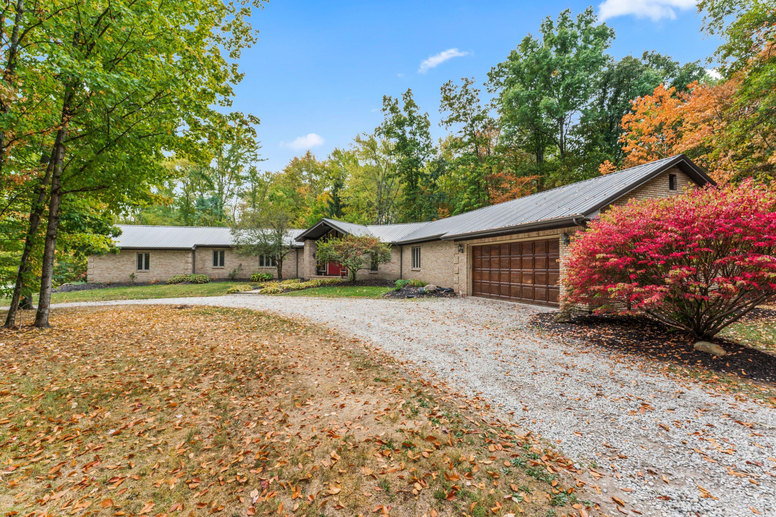 9692 Refugee Road, Pataskala, Ohio image 3