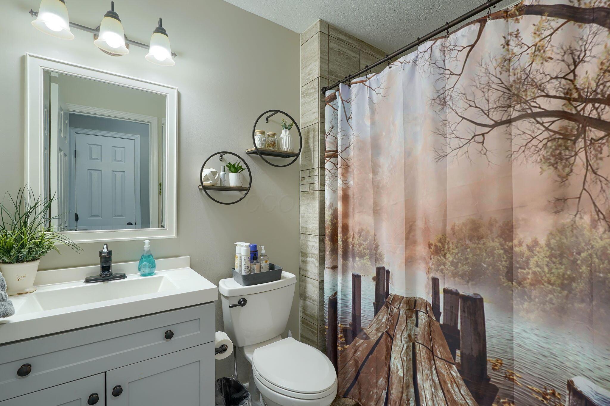 2655 Cross Creek Avenue, Lancaster, Ohio image 27