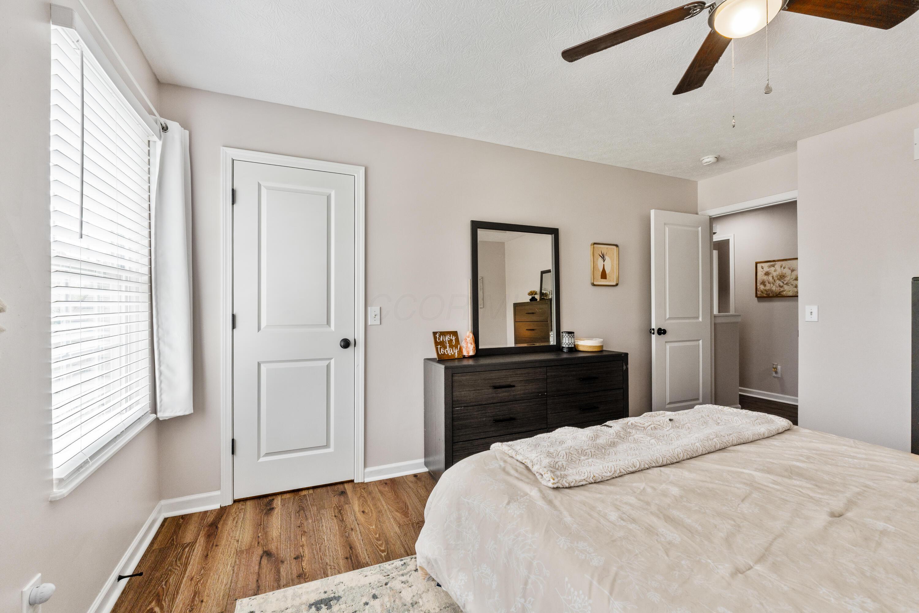 588 Herrogate Square, Pickerington, Ohio image 47